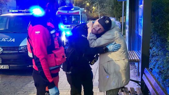 85-latka odnaleziona na przystanku w Sopocie. Nie pamiętała kim jest