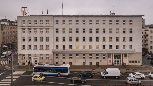 AI w wyszukiwarce na stronie miasta? Gdynia wdroży nowoczesny system