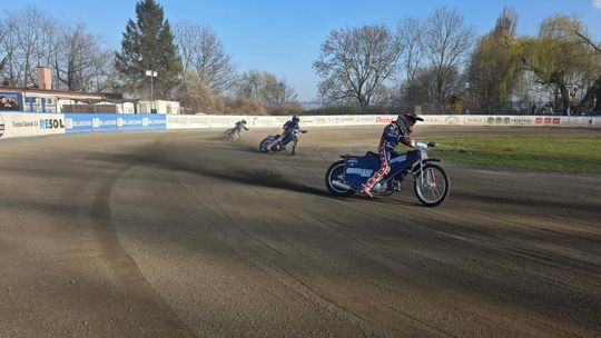To największa szkółka żużlowa w Polsce. Akademia Sportu Wybrzeże zaprasza dzieci