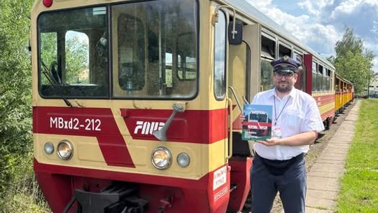 Album o żuławskiej kolei wąskotorowej nabędziesz w pociągu na Mierzei Wiślanej