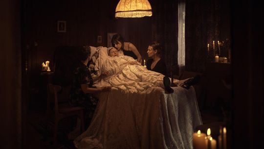 Kadr z filmu „Òpi"