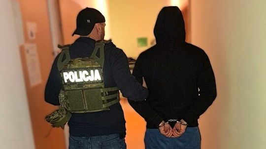 Nękał, nachodził i groził, że ich zabije. 42-letni stalker zatrzymany