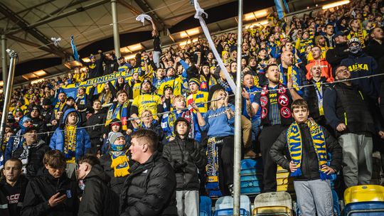 Arka Gdynia wraca bez punktów ze Skierniewic. Porażka z Unia 0:2