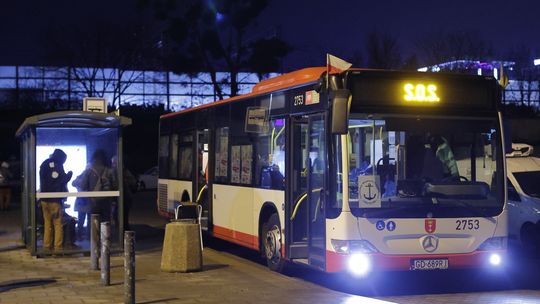 Autobusy SOS na ulicach Gdańska i Sopotu. Pomogą bezdomnym