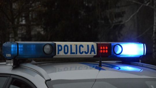 W trakcie interwencji groził policjantom pozbawieniem życia i naruszył ich nietykalność