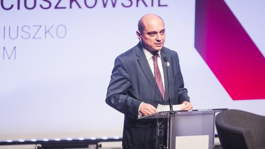 Basil Kerski: Większość Europejczyków wierzy w demokrację i nie chce innego systemu