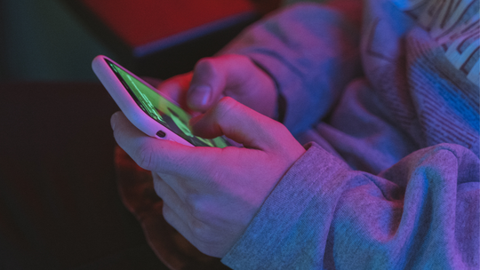 Polska zakaże dzieciom dostępu do social mediów? Projekt ustawy w lutym