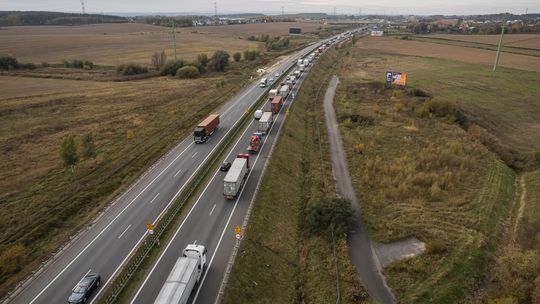 Będzie więcej płatnych odcinków dróg w Polsce. Kto będzie musiał zapłacić?