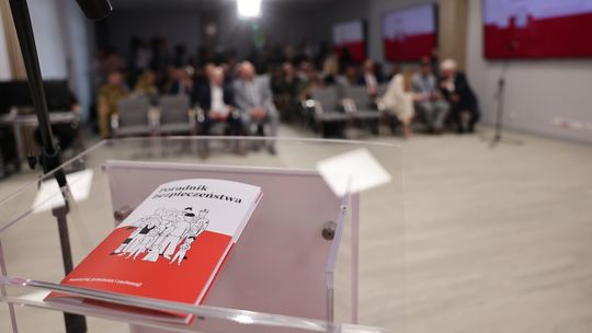 Benzynę spalaj tylko do połowy baku, czyli dobre rady nie tylko na czas wojny