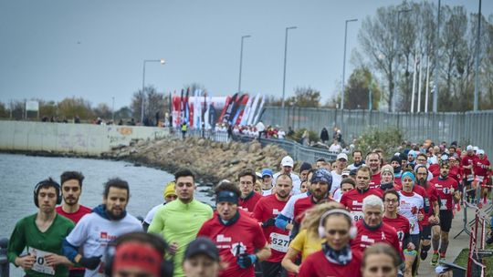 Bieg Niepodległości z Portem Gdańsk, czyli biało-czerwona nad morzem