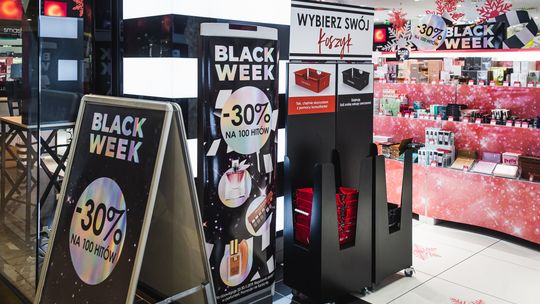 Black Friday 2025. Skąd się wziął i ile w tym roku wydamy na zakupy?