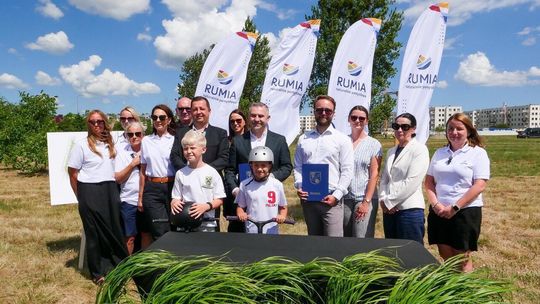 Rumia, Błonia Janowskie, podpisanie umowy na nowy park