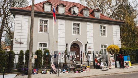 Gdańsk. Rosjanie nie oddali budynku po byłym konsulacie. Sprawa trafi do prokuratury