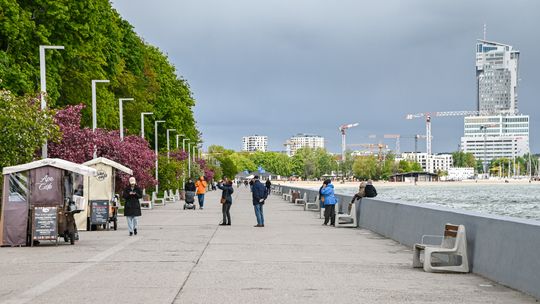 Bulwar Nadmorski w Gdyni po remoncie. Nowa szata kultowej promenady nadmorskiej