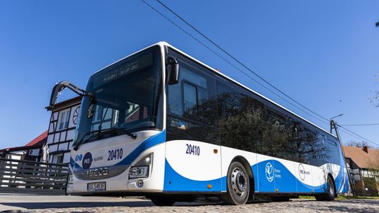 Ceny paliw rosną, drożeją bilety. Podwyżki w Słupsku, Bytowie i Starogardzie