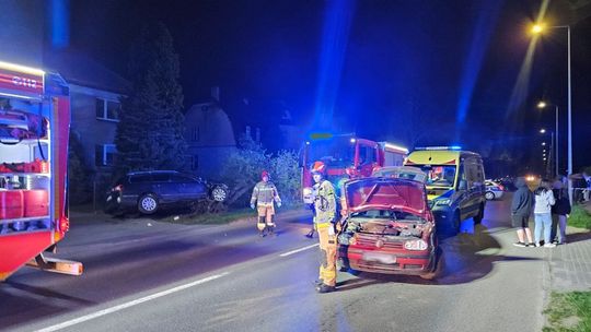 8 osób poszkodowanych w zderzeniu dwóch aut w Chojnicach