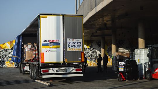 Ciężarówka z pomocą ruszyła z Gdańska do Lwowa. Takich transportów będzie ponad 100