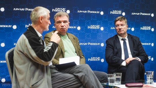 Czy da się zaspokoić zapotrzebowanie na „czystą” energię w Polsce wyłącznie ze źródeł odnawialnych? debata „Zawsze Pomorze”