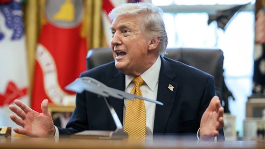 Czy Polska powinna pomóc USA w wojnie z Iranem? Są wyniki sondażu