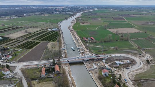 Czy sąd rozstrzygnie wreszcie spór wokół toru wodnego do portu w Elblągu?