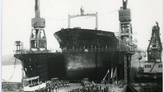 Dlaczego upadła Stocznia Gdynia? Premiera książki „Dwie Stocznie”