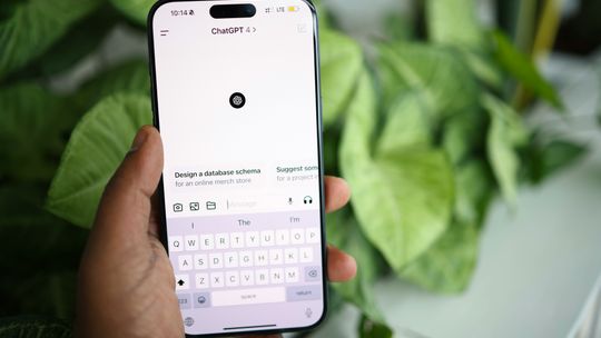 Dr ChatGPT zamiast prawdziwego lekarza. Pacjenci diagnozują się z pomocą AI