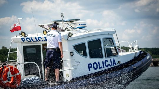 Dramatyczna akcja ratunkowa w Brzeźnie! Wszedł do wody i nie wypłynął