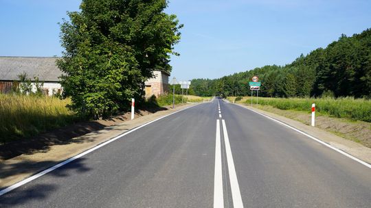 Nowa droga w gminie Łęczyce otwarta. Zakończono pierwszy etap przebudowy