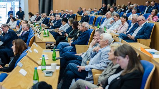 nadzwyczajna sesja Sejmiku Województwa Pomorskiego w sprawie ustawy metropolitalnej, Gdańsk 2026