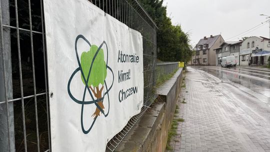 Elektrownia jądrowa: Lasy wycięte, drogi rozjeżdżone. Mieszkańcy gminy Choczewo liczą straty i czekają na zyski