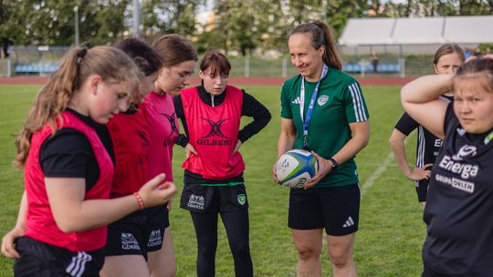 Energetyczna akademia, czyli rugby jest dla dziewczyn. Może chcesz dołączyć?
