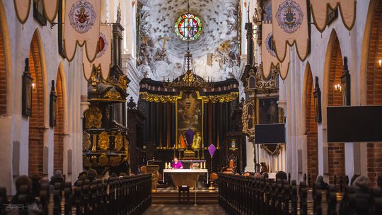 Kościół katolicki odrzuca język kaszubski w liturgii. Kontrowersyjna decyzja Episkopatu