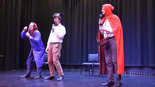 O Kaszubach z przymrużeniem oka. Kabaret Kuńda wystąpił w Sierakowicach