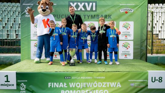 Sukces młodych piłkarzy z Czeczewa! Najlepsi w turnieju o Puchar Tymbarku Sukces młodych piłkarzy z Czeczewa! Najlepsi w turnieju o Puchar Tymbarku