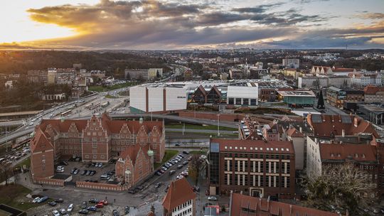 Forum Gdańsk świętuje 8. urodziny. Słodkie upominki i karty podarunkowe Forum Gdańsk