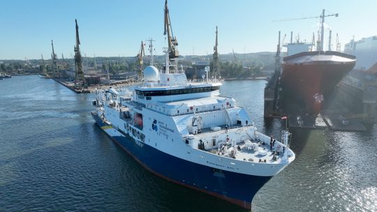 Francuski statek badawczy po dużym remoncie w Gdańskiej Stoczni Remontowej