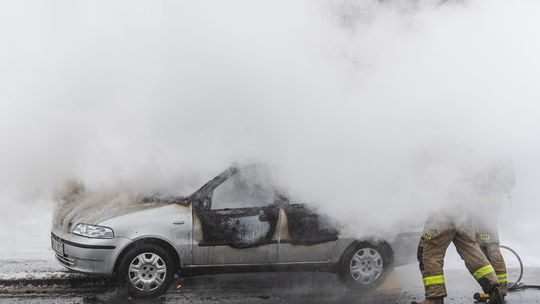 Gdańsk: Podpalacz z Brzeźna zatrzymany. Spalił samochód