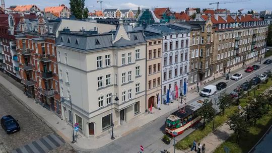 odrestaurowane kamienice przy ul. Wróblej w Gdańsku