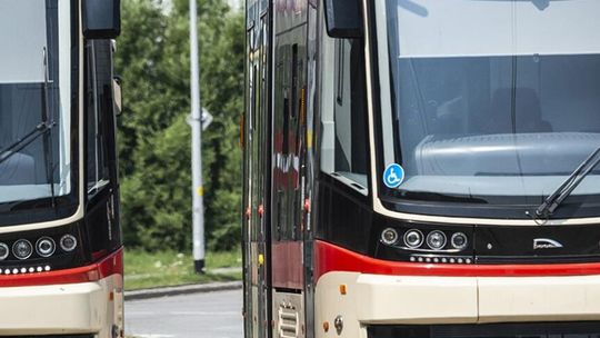 Gdańsk: Weekendowe prace przy sieci trakcyjnej na Wita Stwosza