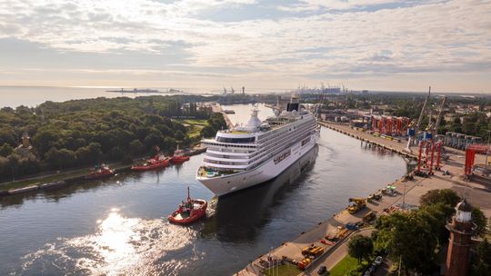 Port Gdańsk podsumowuje rok 2025. Tłumy turystów i pełne nabrzeża!