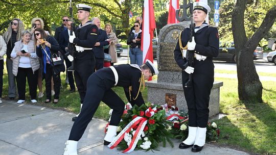 Gdynia uczciła 86. rocznicę Polskiego Państwa Podziemnego