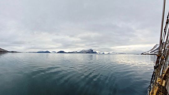 „Generał Zaruski” na Spitsbergenie