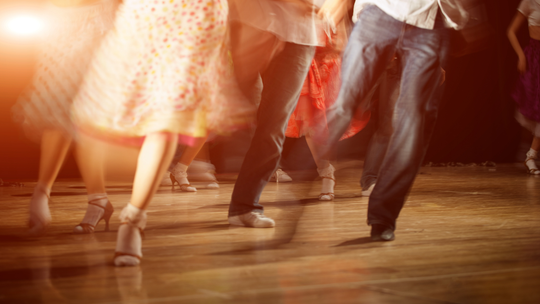 Instruktor tańca ze Słupska z kolejnymi zarzutami za przestępstwa seksualne