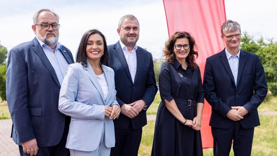 inwestycje drogowe w Gdańsku i Gdyni z rządowym dofinansowaniem, konferencja prasowa w Gdańsku