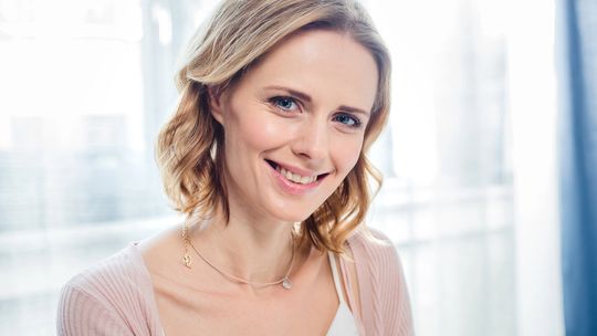 Jak rozpoznać niepokojące zmiany skórne i kiedy wykonać laserowe usuwanie znamion?