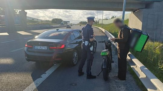 Pruszcz Gdański: Jechał rowerem drogą ekspresową, bo zaufał nawigacji