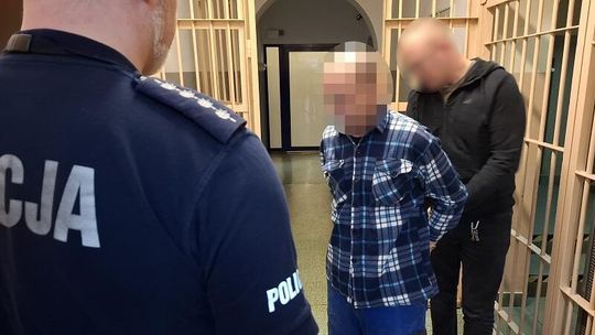 Cewice: Jechał wężykiem, zatrzymali go świadkowie. Wydmuchał dwa promile