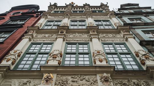 Jest chętny na Złotą Kamienicę przy Długim Targu. Na stole ponad 18 mln zł