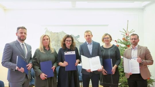 Podpisanie umowy na budowę dwóch nowych żłobków w Gdańsku