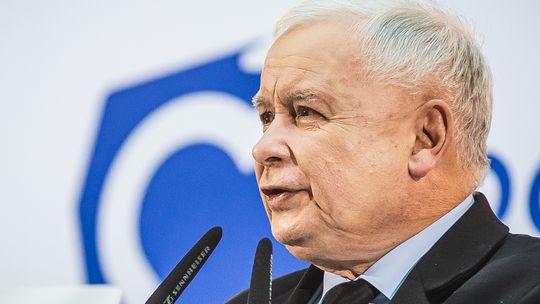 Kaczyński wysłał wezwanie przedsądowe do Tuska. Żąda usunięcia wpisu. Lider PO odpowiedział